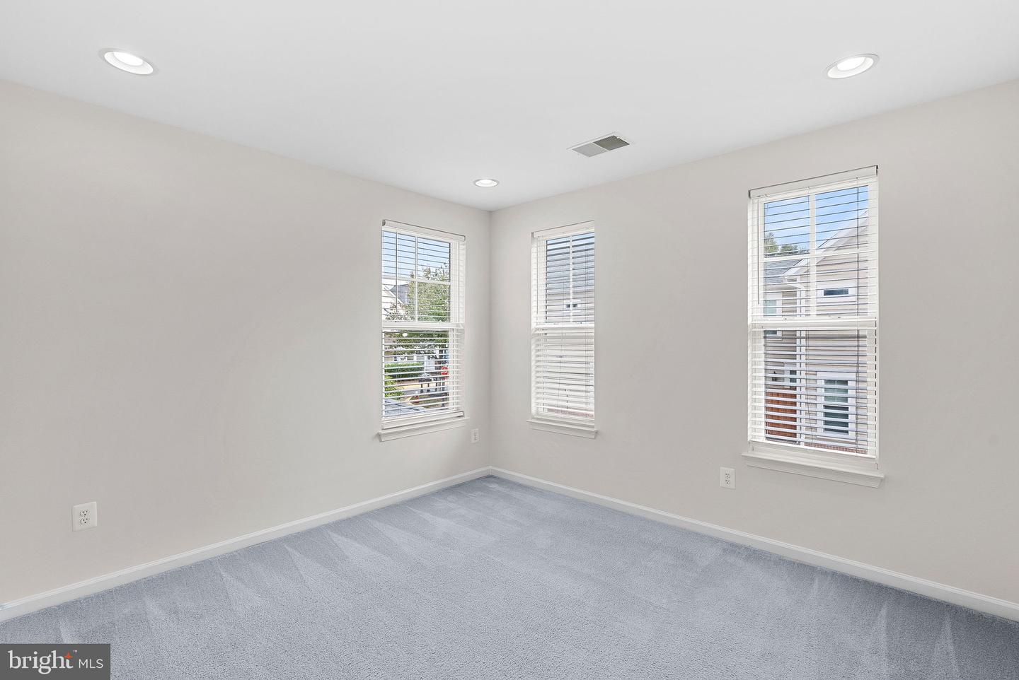 7757 GRANDWIND DR, LORTON, Virginia 22079, 4 Bedrooms Bedrooms, ,4 BathroomsBathrooms,Residential,For sale,7757 GRANDWIND DR,VAFX2267218 MLS # VAFX2267218 7757 GRANDWIND DR, LORTON, Virginia 22079, 4 Bedrooms Bedrooms, ,4 BathroomsBathrooms,Residential,For sale,7757 GRANDWIND DR,VAFX2267218 MLS # VAFX2267218