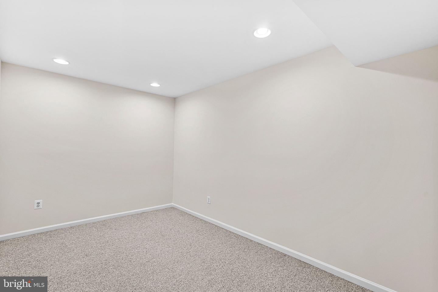 7757 GRANDWIND DR, LORTON, Virginia 22079, 4 Bedrooms Bedrooms, ,4 BathroomsBathrooms,Residential,For sale,7757 GRANDWIND DR,VAFX2267218 MLS # VAFX2267218 7757 GRANDWIND DR, LORTON, Virginia 22079, 4 Bedrooms Bedrooms, ,4 BathroomsBathrooms,Residential,For sale,7757 GRANDWIND DR,VAFX2267218 MLS # VAFX2267218