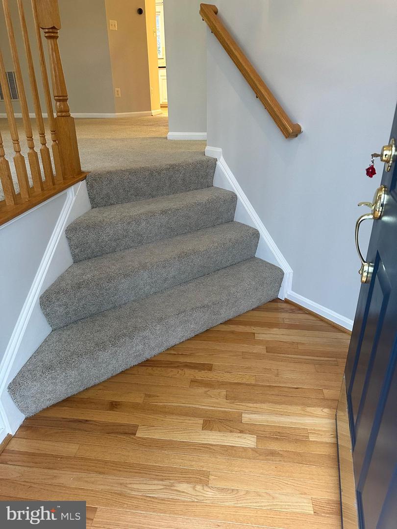 42893 GOLF VIEW DR, SOUTH RIDING, Virginia 20152, 3 Bedrooms Bedrooms, ,2 BathroomsBathrooms,Residential,For sale,42893 GOLF VIEW DR,VALO2107048 MLS # VALO2107048