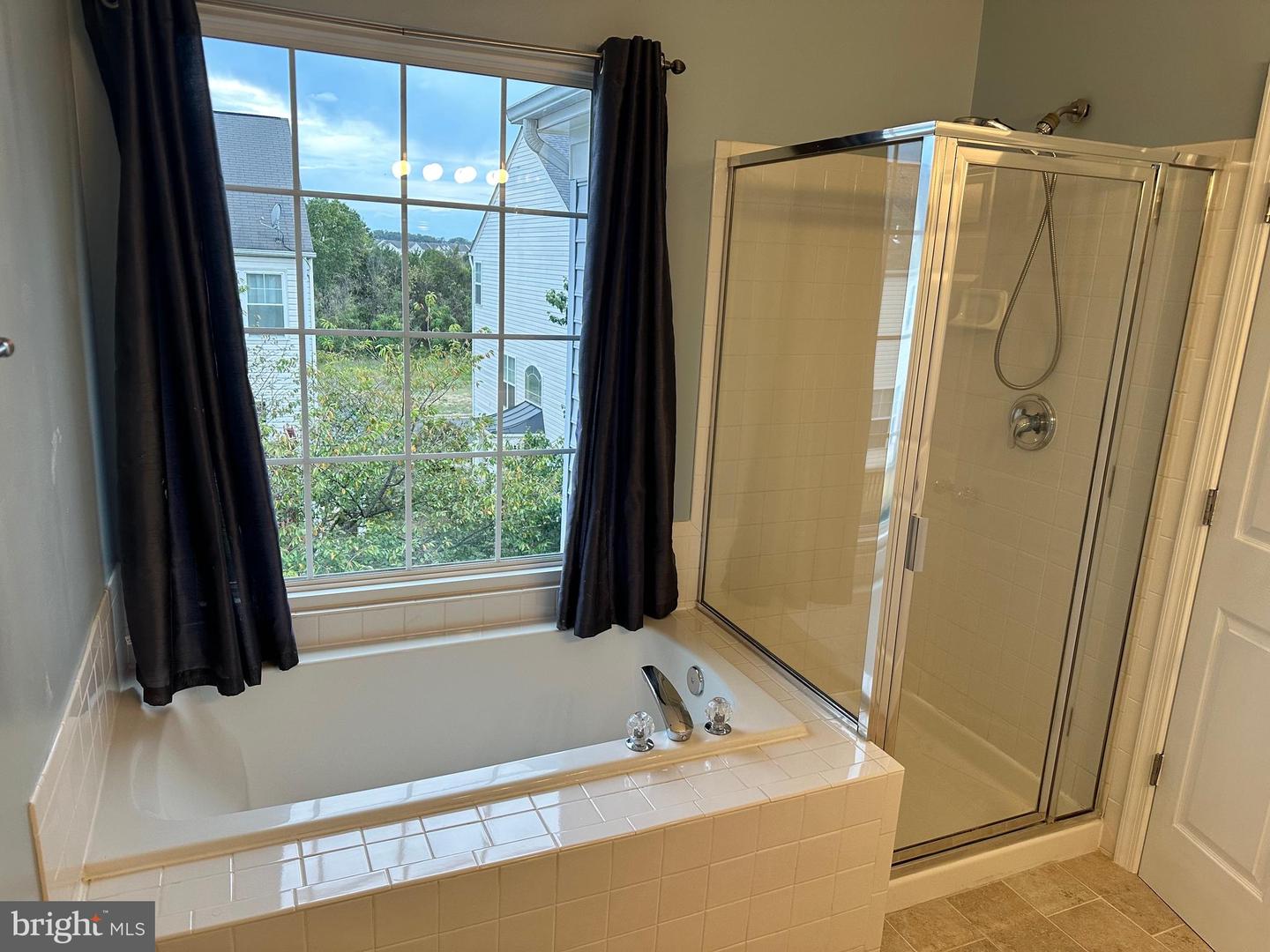42893 GOLF VIEW DR, SOUTH RIDING, Virginia 20152, 3 Bedrooms Bedrooms, ,2 BathroomsBathrooms,Residential,For sale,42893 GOLF VIEW DR,VALO2107048 MLS # VALO2107048