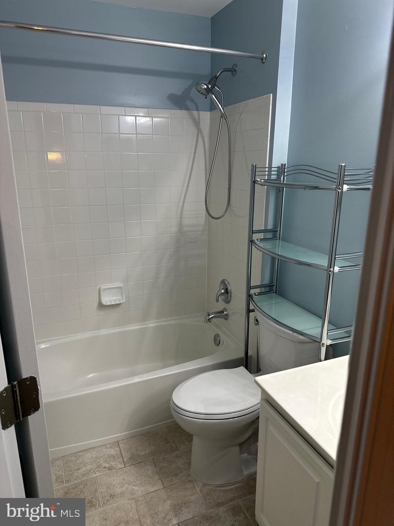 42893 GOLF VIEW DR, SOUTH RIDING, Virginia 20152, 3 Bedrooms Bedrooms, ,2 BathroomsBathrooms,Residential,For sale,42893 GOLF VIEW DR,VALO2107048 MLS # VALO2107048