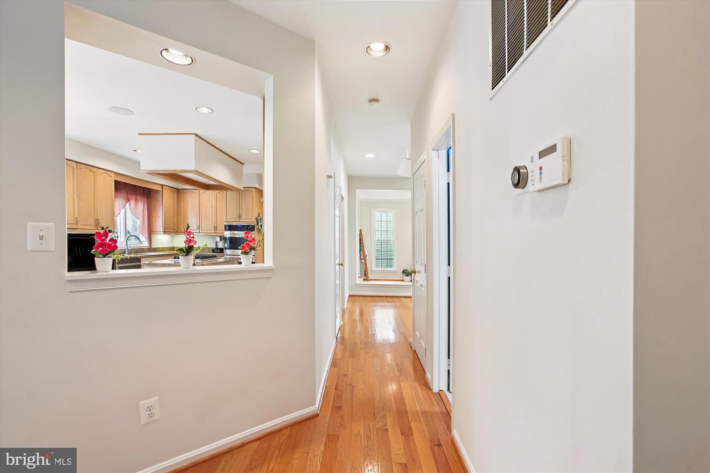 7406 ARUNDEL PL, SPRINGFIELD, Virginia 22153, 5 Bedrooms Bedrooms, ,3 BathroomsBathrooms,Residential,For sale,7406 ARUNDEL PL,VAFX2268002 MLS # VAFX2268002