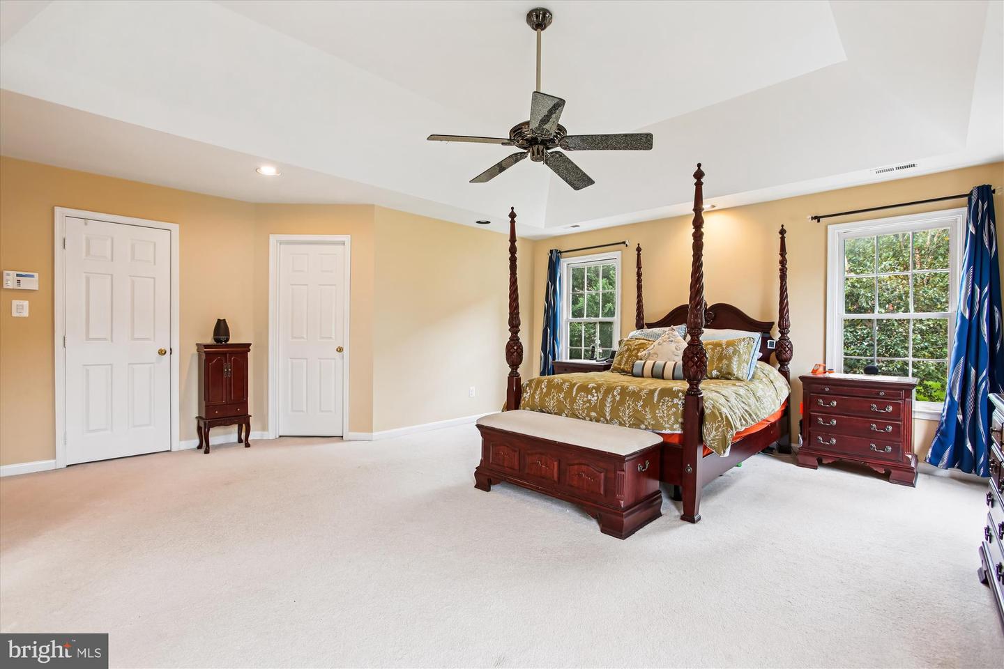7406 ARUNDEL PL, SPRINGFIELD, Virginia 22153, 5 Bedrooms Bedrooms, ,3 BathroomsBathrooms,Residential,For sale,7406 ARUNDEL PL,VAFX2268002 MLS # VAFX2268002
