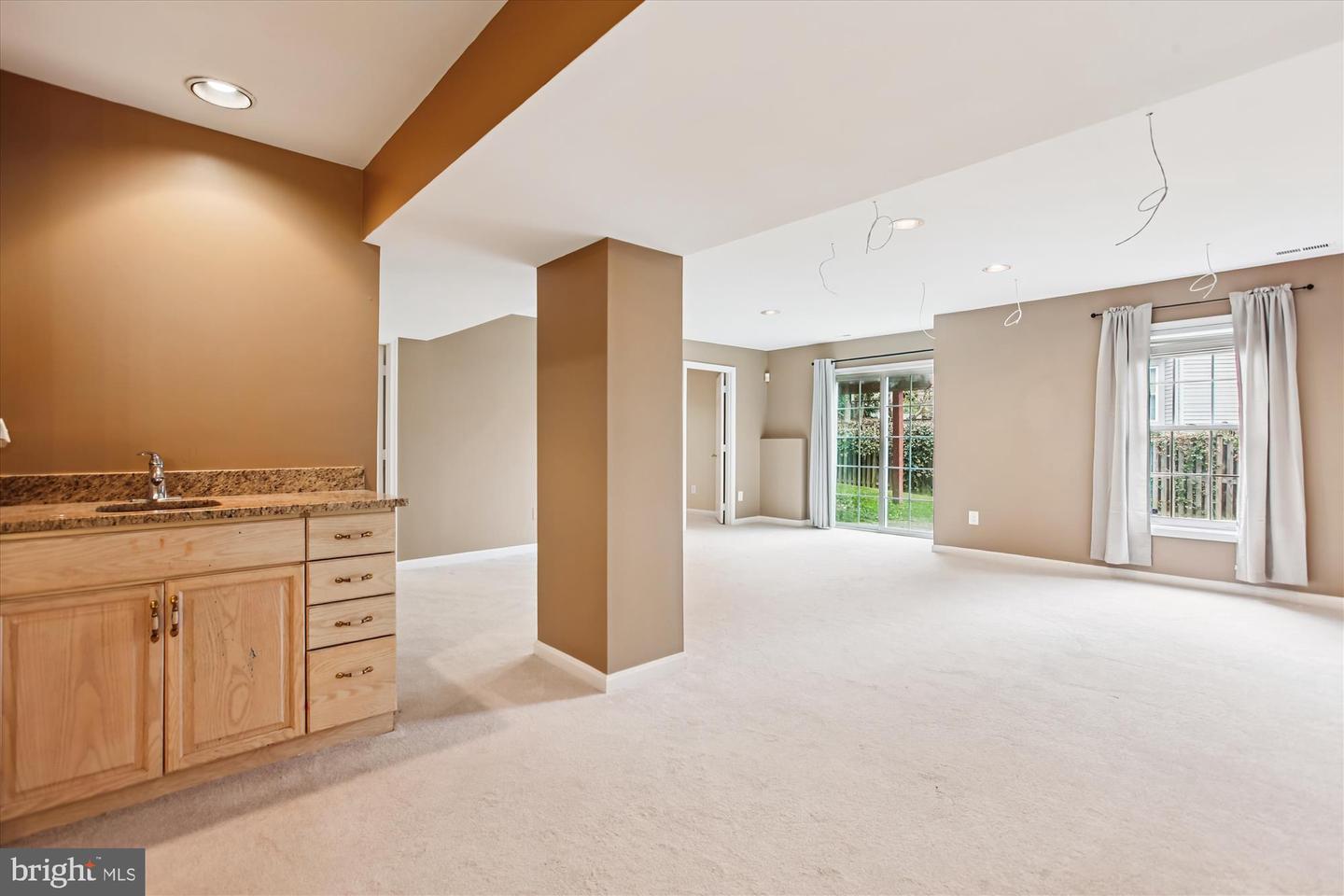 7406 ARUNDEL PL, SPRINGFIELD, Virginia 22153, 5 Bedrooms Bedrooms, ,3 BathroomsBathrooms,Residential,For sale,7406 ARUNDEL PL,VAFX2268002 MLS # VAFX2268002