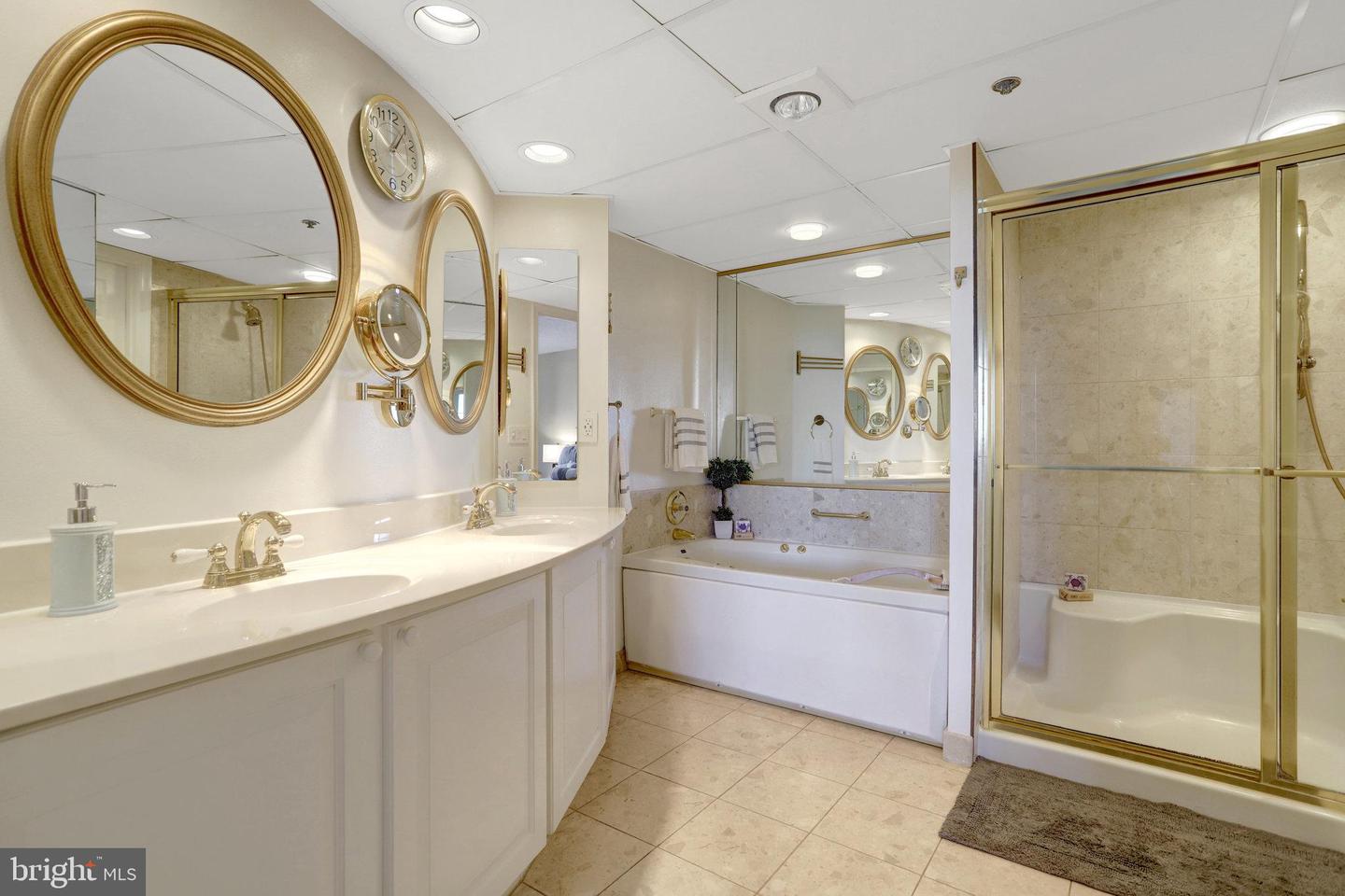 1276 N WAYNE ST N #628, ARLINGTON, Virginia 22201, 2 Bedrooms Bedrooms, ,2 BathroomsBathrooms,Residential,For sale,1276 N WAYNE ST N #628,VAAR2063926 MLS # VAAR2063926