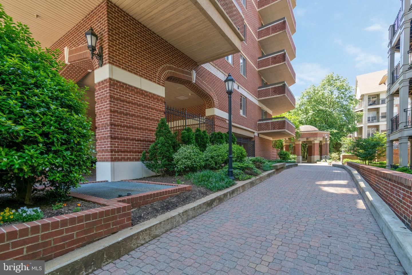 1276 N WAYNE ST N #628, ARLINGTON, Virginia 22201, 2 Bedrooms Bedrooms, ,2 BathroomsBathrooms,Residential,For sale,1276 N WAYNE ST N #628,VAAR2063926 MLS # VAAR2063926