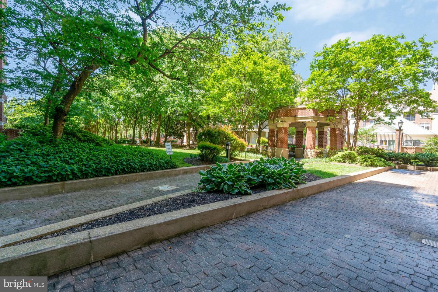 1276 N WAYNE ST N #628, ARLINGTON, Virginia 22201, 2 Bedrooms Bedrooms, ,2 BathroomsBathrooms,Residential,For sale,1276 N WAYNE ST N #628,VAAR2063926 MLS # VAAR2063926