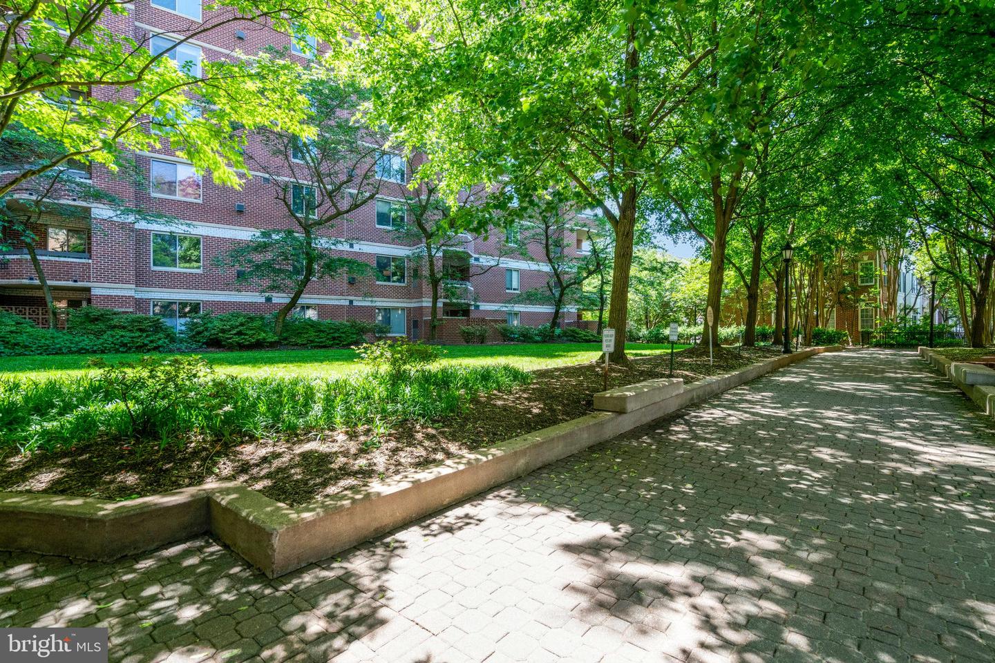 1276 N WAYNE ST N #628, ARLINGTON, Virginia 22201, 2 Bedrooms Bedrooms, ,2 BathroomsBathrooms,Residential,For sale,1276 N WAYNE ST N #628,VAAR2063926 MLS # VAAR2063926