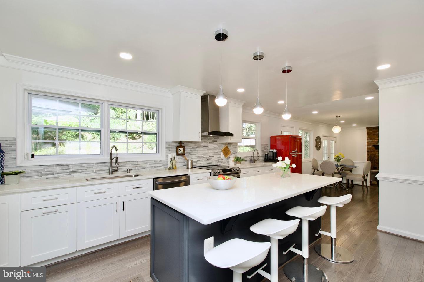 4522 PICKETT RD, FAIRFAX, Virginia 22032, 4 Bedrooms Bedrooms, ,3 BathroomsBathrooms,Residential,For sale,4522 PICKETT RD,VAFX2268444 MLS # VAFX2268444