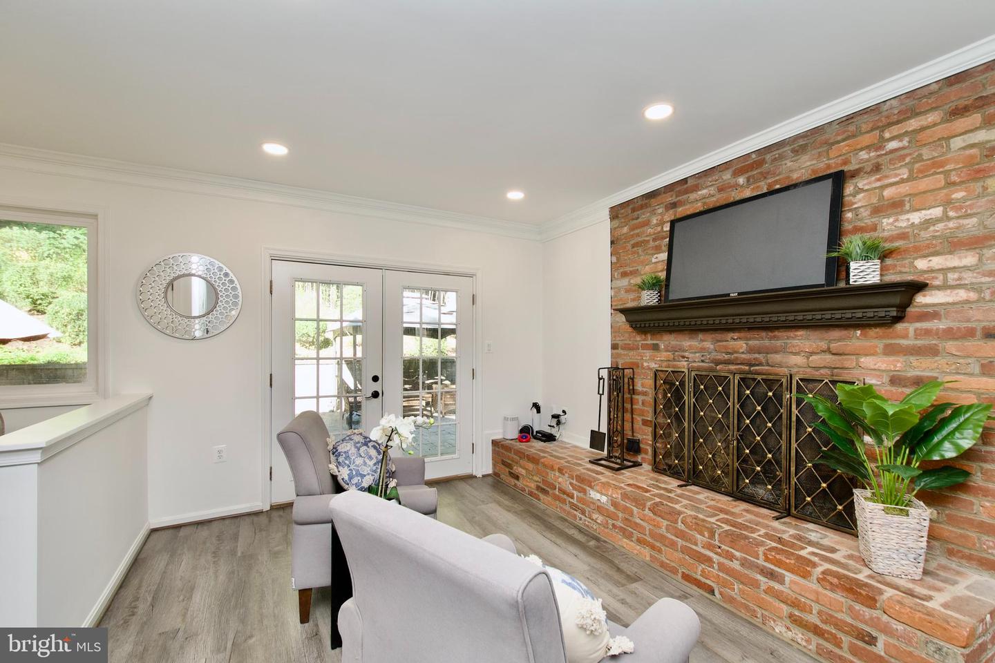 4522 PICKETT RD, FAIRFAX, Virginia 22032, 4 Bedrooms Bedrooms, ,3 BathroomsBathrooms,Residential,For sale,4522 PICKETT RD,VAFX2268444 MLS # VAFX2268444