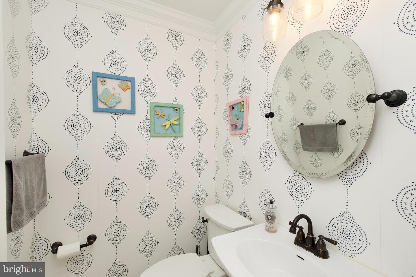 4522 PICKETT RD, FAIRFAX, Virginia 22032, 4 Bedrooms Bedrooms, ,3 BathroomsBathrooms,Residential,For sale,4522 PICKETT RD,VAFX2268444 MLS # VAFX2268444