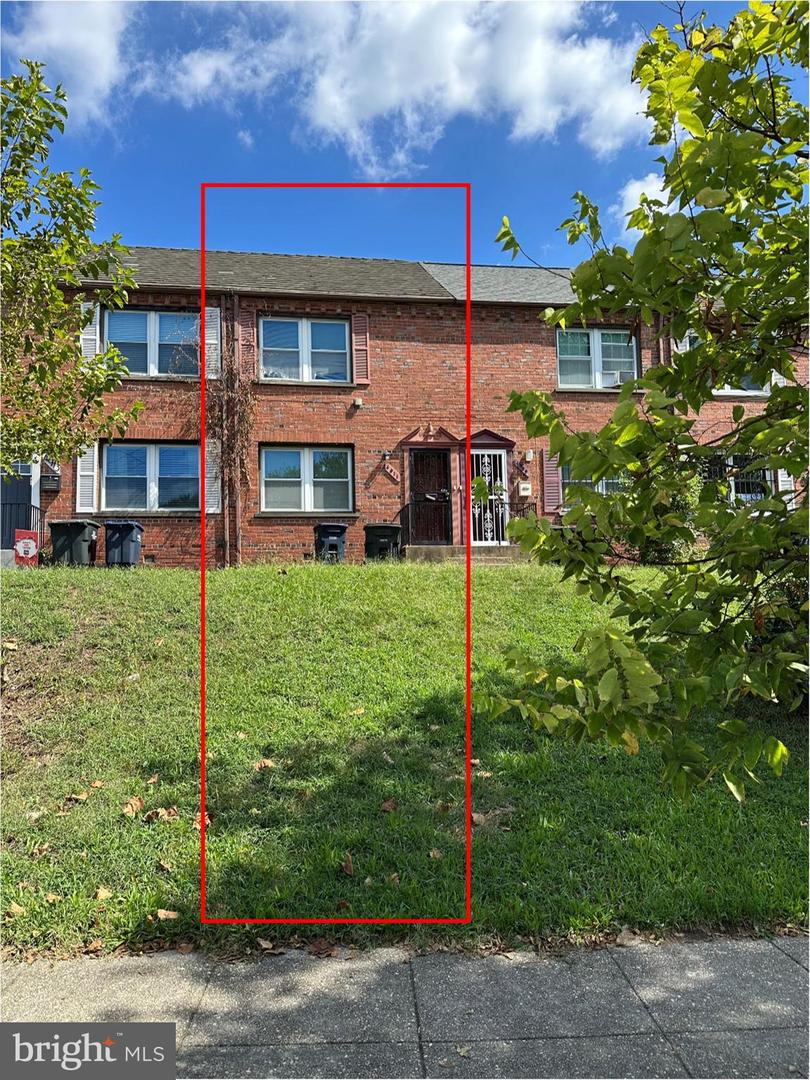 4911 JUST ST NE, WASHINGTON, District Of Columbia 20019, 1 Bedroom Bedrooms, ,1 BathroomBathrooms,Residential,For sale,4911 JUST ST NE,DCDC2223524 MLS # DCDC2223524