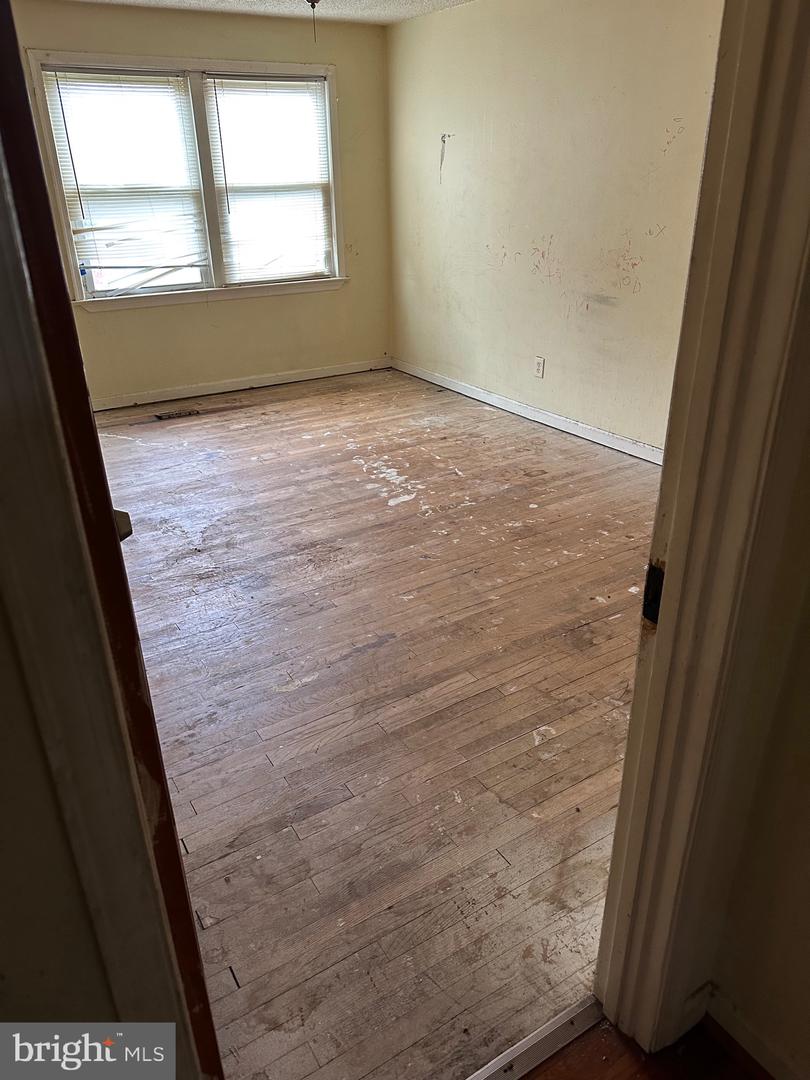 4911 JUST ST NE, WASHINGTON, District Of Columbia 20019, 1 Bedroom Bedrooms, ,1 BathroomBathrooms,Residential,For sale,4911 JUST ST NE,DCDC2223524 MLS # DCDC2223524