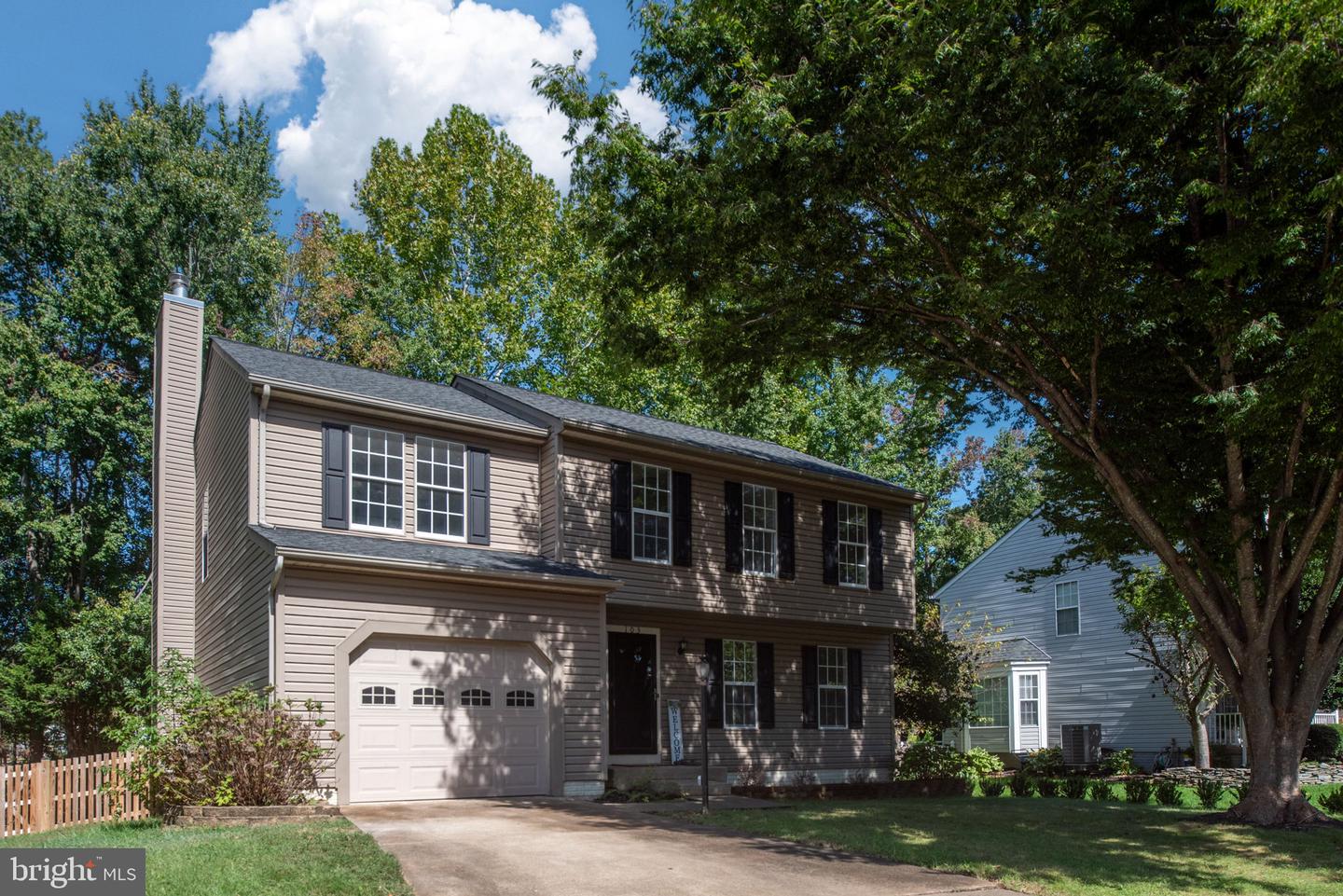 103 SPRING LAKE DR, STAFFORD, Virginia 22556, 5 Bedrooms Bedrooms, ,3 BathroomsBathrooms,Residential,For sale,103 SPRING LAKE DR,VAST2042826 MLS # VAST2042826