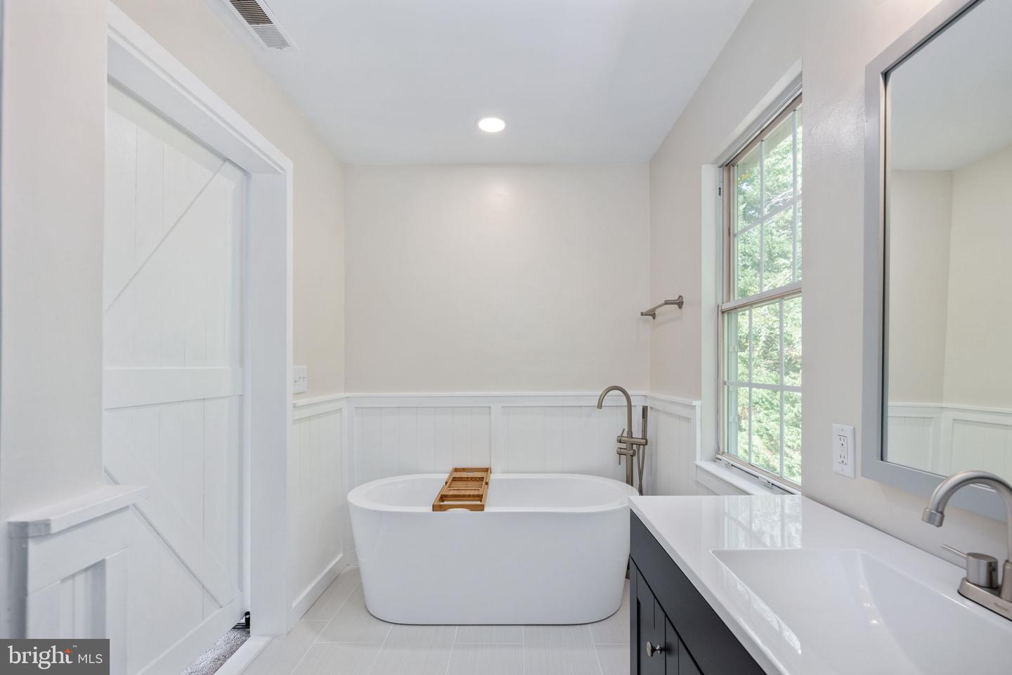103 SPRING LAKE DR, STAFFORD, Virginia 22556, 5 Bedrooms Bedrooms, ,3 BathroomsBathrooms,Residential,For sale,103 SPRING LAKE DR,VAST2042826 MLS # VAST2042826