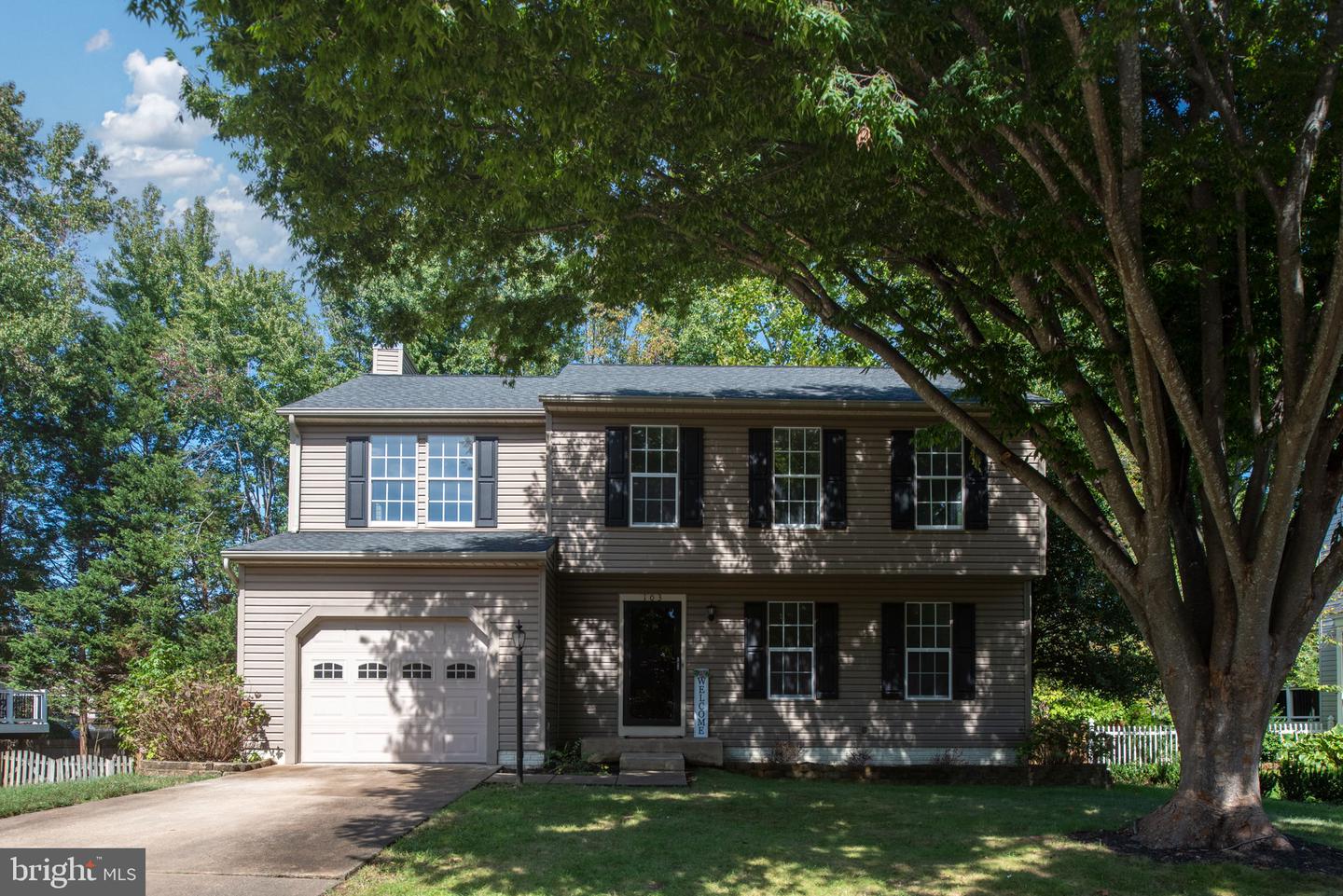 103 SPRING LAKE DR, STAFFORD, Virginia 22556, 5 Bedrooms Bedrooms, ,3 BathroomsBathrooms,Residential,For sale,103 SPRING LAKE DR,VAST2042826 MLS # VAST2042826