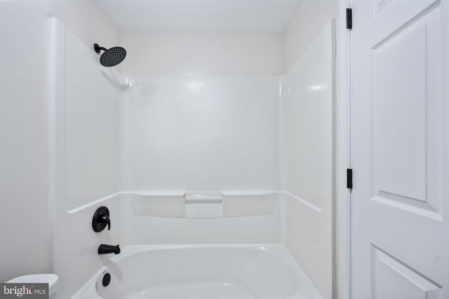 103 SPRING LAKE DR, STAFFORD, Virginia 22556, 5 Bedrooms Bedrooms, ,3 BathroomsBathrooms,Residential,For sale,103 SPRING LAKE DR,VAST2042826 MLS # VAST2042826