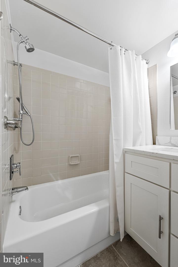 1951 SAGEWOOD LN #226, RESTON, Virginia 20191, 1 Bedroom Bedrooms, ,1 BathroomBathrooms,Residential,For sale,1951 SAGEWOOD LN #226,VAFX2268884 MLS # VAFX2268884