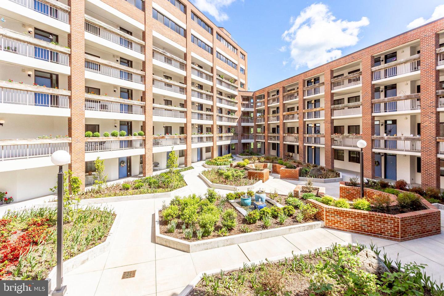 1951 SAGEWOOD LN #226, RESTON, Virginia 20191, 1 Bedroom Bedrooms, ,1 BathroomBathrooms,Residential,For sale,1951 SAGEWOOD LN #226,VAFX2268884 MLS # VAFX2268884