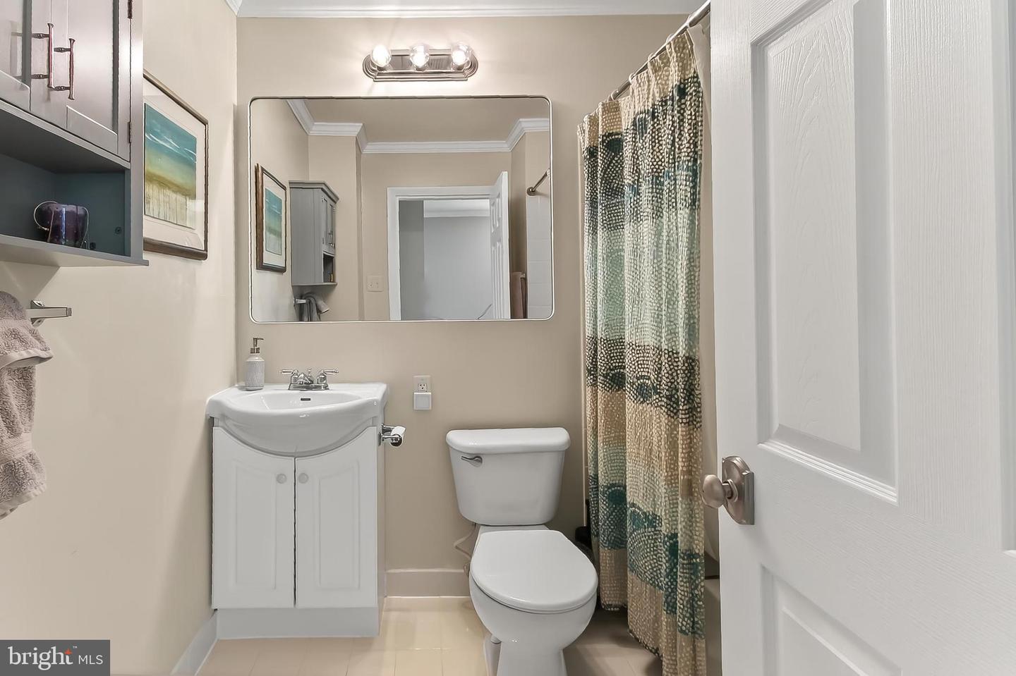 7206 LAVENDER LN, SPRINGFIELD, Virginia 22150, 3 Bedrooms Bedrooms, 9 Rooms Rooms,2 BathroomsBathrooms,Residential,For sale,7206 LAVENDER LN,VAFX2268900 MLS # VAFX2268900