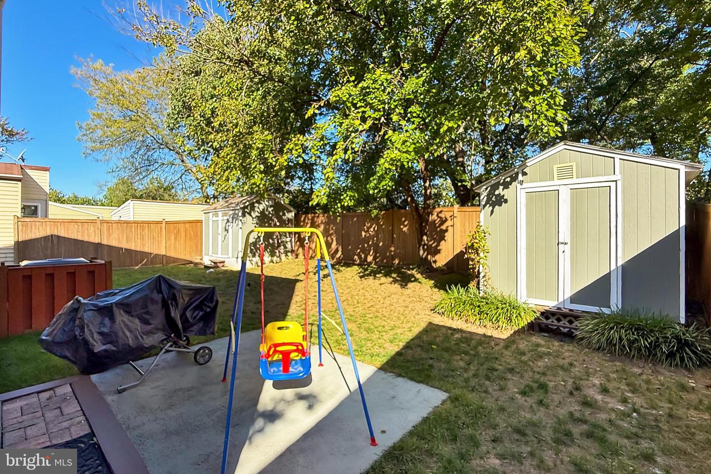 7206 LAVENDER LN, SPRINGFIELD, Virginia 22150, 3 Bedrooms Bedrooms, 9 Rooms Rooms,2 BathroomsBathrooms,Residential,For sale,7206 LAVENDER LN,VAFX2268900 MLS # VAFX2268900