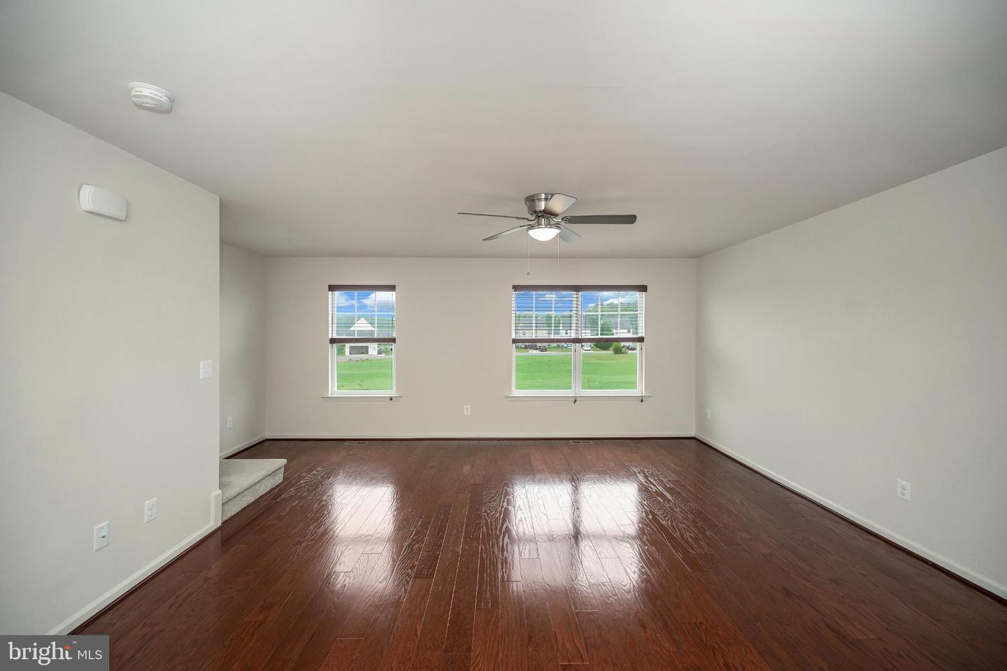 18323 CONGRESSIONAL CIR, RUTHER GLEN, Virginia 22546, 3 Bedrooms Bedrooms, 13 Rooms Rooms,2 BathroomsBathrooms,Residential,For sale,18323 CONGRESSIONAL CIR,VACV2008882 MLS # VACV2008882