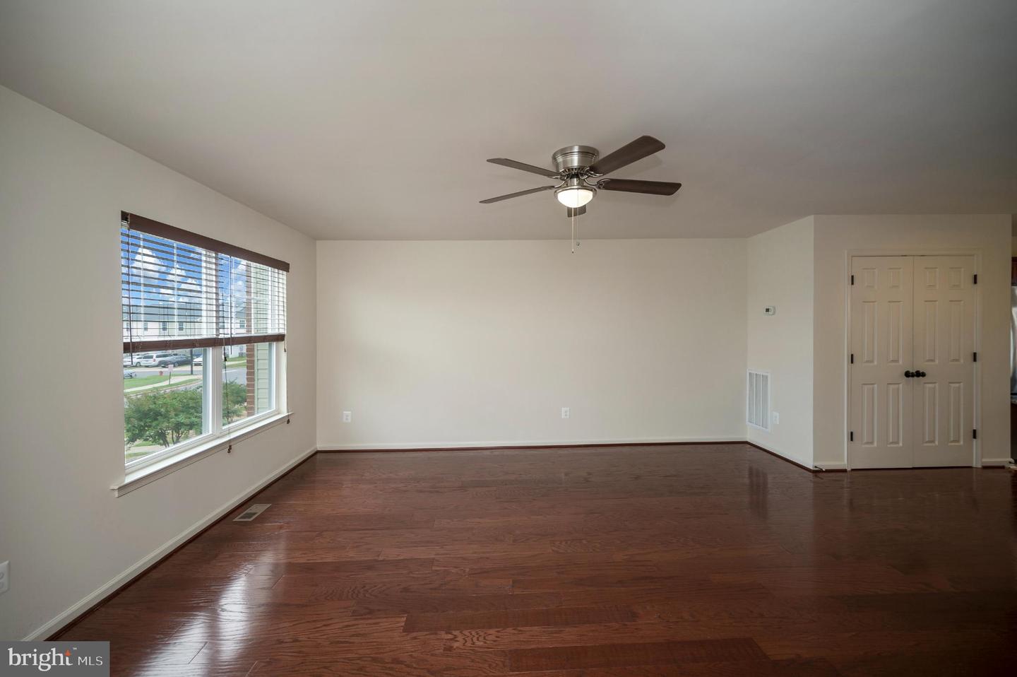 18323 CONGRESSIONAL CIR, RUTHER GLEN, Virginia 22546, 3 Bedrooms Bedrooms, 13 Rooms Rooms,2 BathroomsBathrooms,Residential,For sale,18323 CONGRESSIONAL CIR,VACV2008882 MLS # VACV2008882