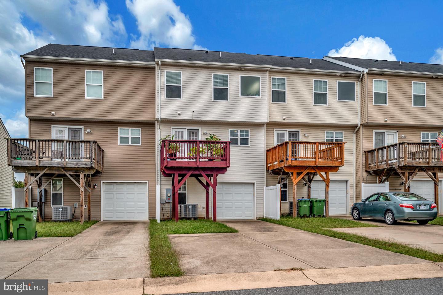 18323 CONGRESSIONAL CIR, RUTHER GLEN, Virginia 22546, 3 Bedrooms Bedrooms, 13 Rooms Rooms,2 BathroomsBathrooms,Residential,For sale,18323 CONGRESSIONAL CIR,VACV2008882 MLS # VACV2008882