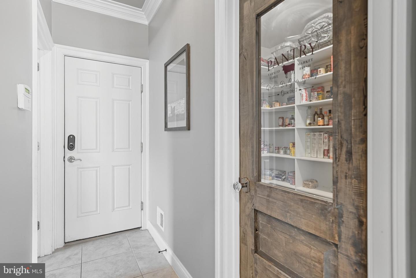10004 WINDY HILL DR, NOKESVILLE, Virginia 20181, 6 Bedrooms Bedrooms, ,5 BathroomsBathrooms,Residential,For sale,10004 WINDY HILL DR,VAPW2104710 MLS # VAPW2104710