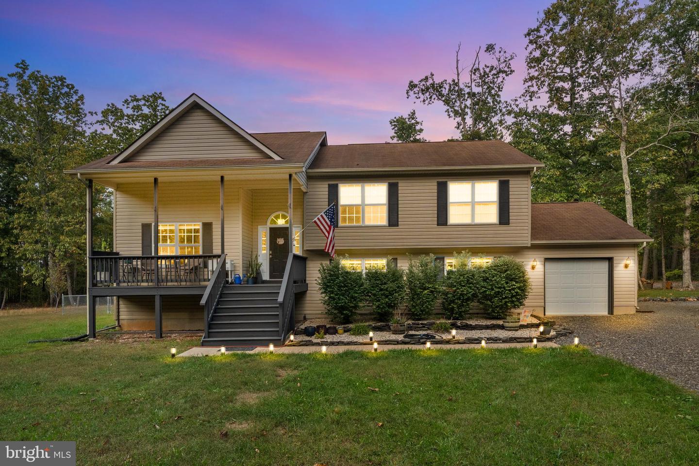 9811 DEER PARK DR, SPOTSYLVANIA, Virginia 22551, 3 Bedrooms Bedrooms, ,3 BathroomsBathrooms,Residential,For sale,9811 DEER PARK DR,VASP2036476 MLS # VASP2036476