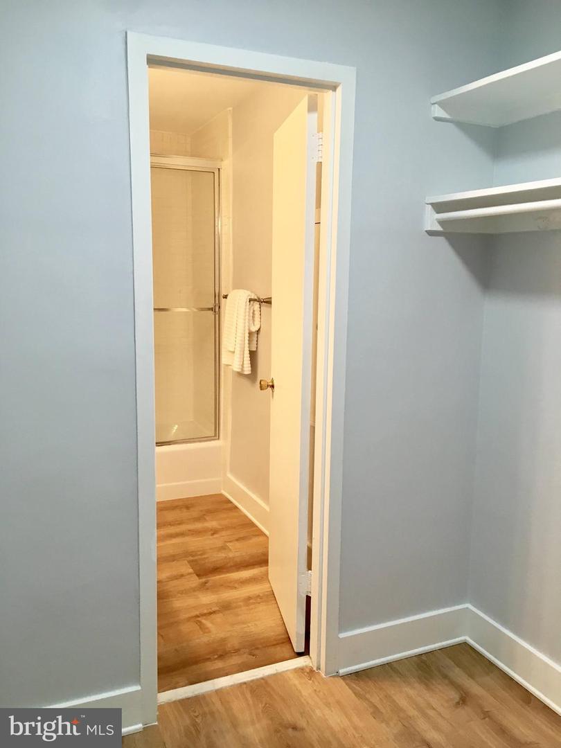1011 ARLINGTON BLVD #648, ARLINGTON, Virginia 22209, 1 Bedroom Bedrooms, ,1 BathroomBathrooms,Residential,For sale,1011 ARLINGTON BLVD #648,VAAR2064204 MLS # VAAR2064204