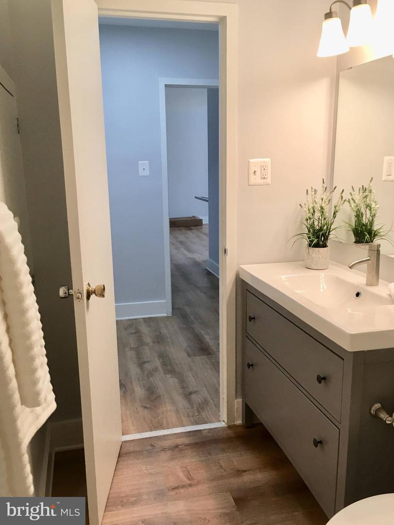 1011 ARLINGTON BLVD #648, ARLINGTON, Virginia 22209, 1 Bedroom Bedrooms, ,1 BathroomBathrooms,Residential,For sale,1011 ARLINGTON BLVD #648,VAAR2064204 MLS # VAAR2064204