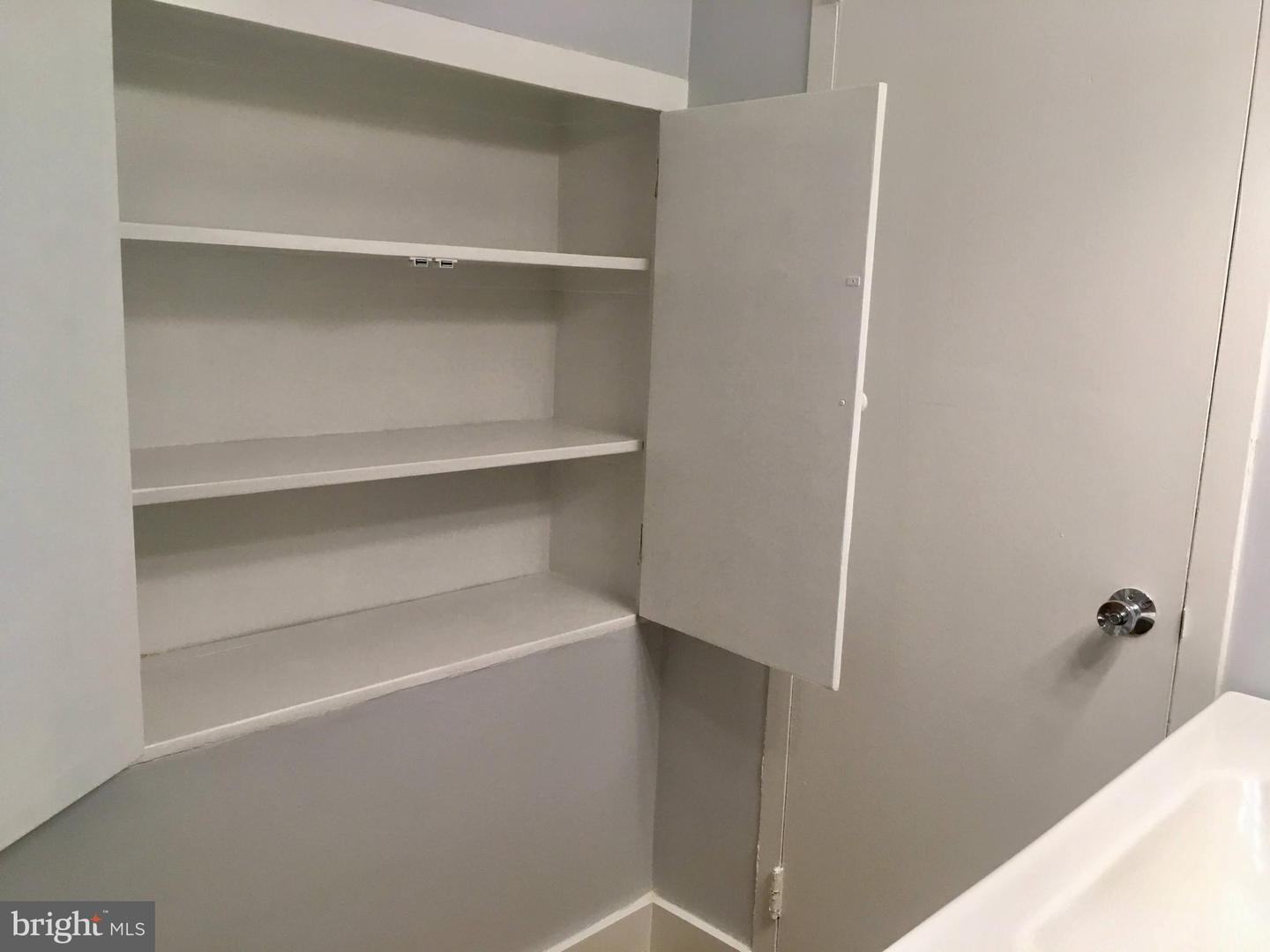 1011 ARLINGTON BLVD #648, ARLINGTON, Virginia 22209, 1 Bedroom Bedrooms, ,1 BathroomBathrooms,Residential,For sale,1011 ARLINGTON BLVD #648,VAAR2064204 MLS # VAAR2064204