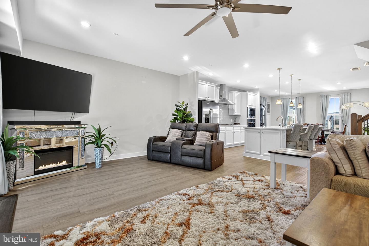 2694 VELOCITY RD #33K, HERNDON, Virginia 20171, 3 Bedrooms Bedrooms, ,2 BathroomsBathrooms,Residential,For sale,2694 VELOCITY RD #33K,VAFX2269520 MLS # VAFX2269520
