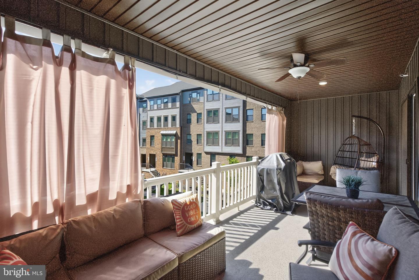 2694 VELOCITY RD #33K, HERNDON, Virginia 20171, 3 Bedrooms Bedrooms, ,2 BathroomsBathrooms,Residential,For sale,2694 VELOCITY RD #33K,VAFX2269520 MLS # VAFX2269520