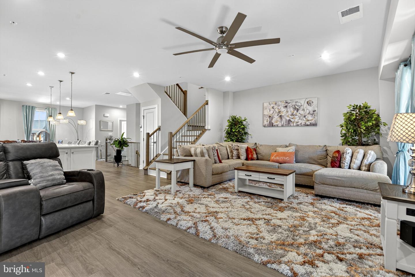 2694 VELOCITY RD #33K, HERNDON, Virginia 20171, 3 Bedrooms Bedrooms, ,2 BathroomsBathrooms,Residential,For sale,2694 VELOCITY RD #33K,VAFX2269520 MLS # VAFX2269520