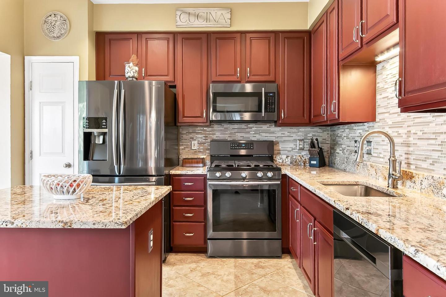 14734 DUCKTAN LOOP, GAINESVILLE, Virginia 20155, 3 Bedrooms Bedrooms, ,2 BathroomsBathrooms,Residential,For sale,14734 DUCKTAN LOOP,VAPW2104892 MLS # VAPW2104892
