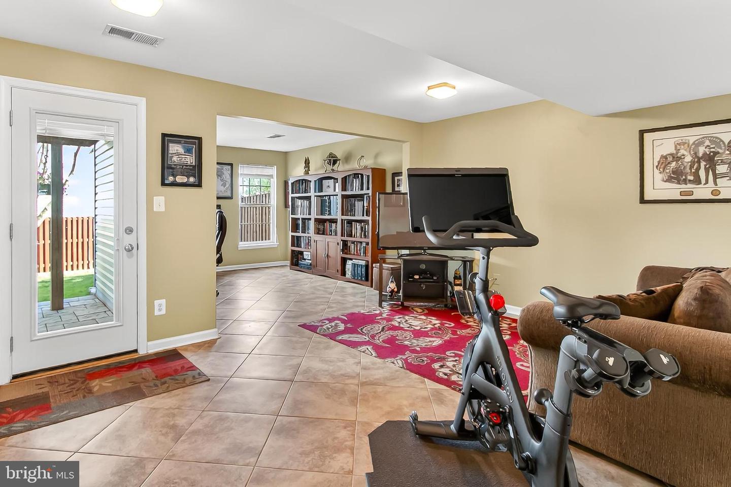 14734 DUCKTAN LOOP, GAINESVILLE, Virginia 20155, 3 Bedrooms Bedrooms, ,2 BathroomsBathrooms,Residential,For sale,14734 DUCKTAN LOOP,VAPW2104892 MLS # VAPW2104892