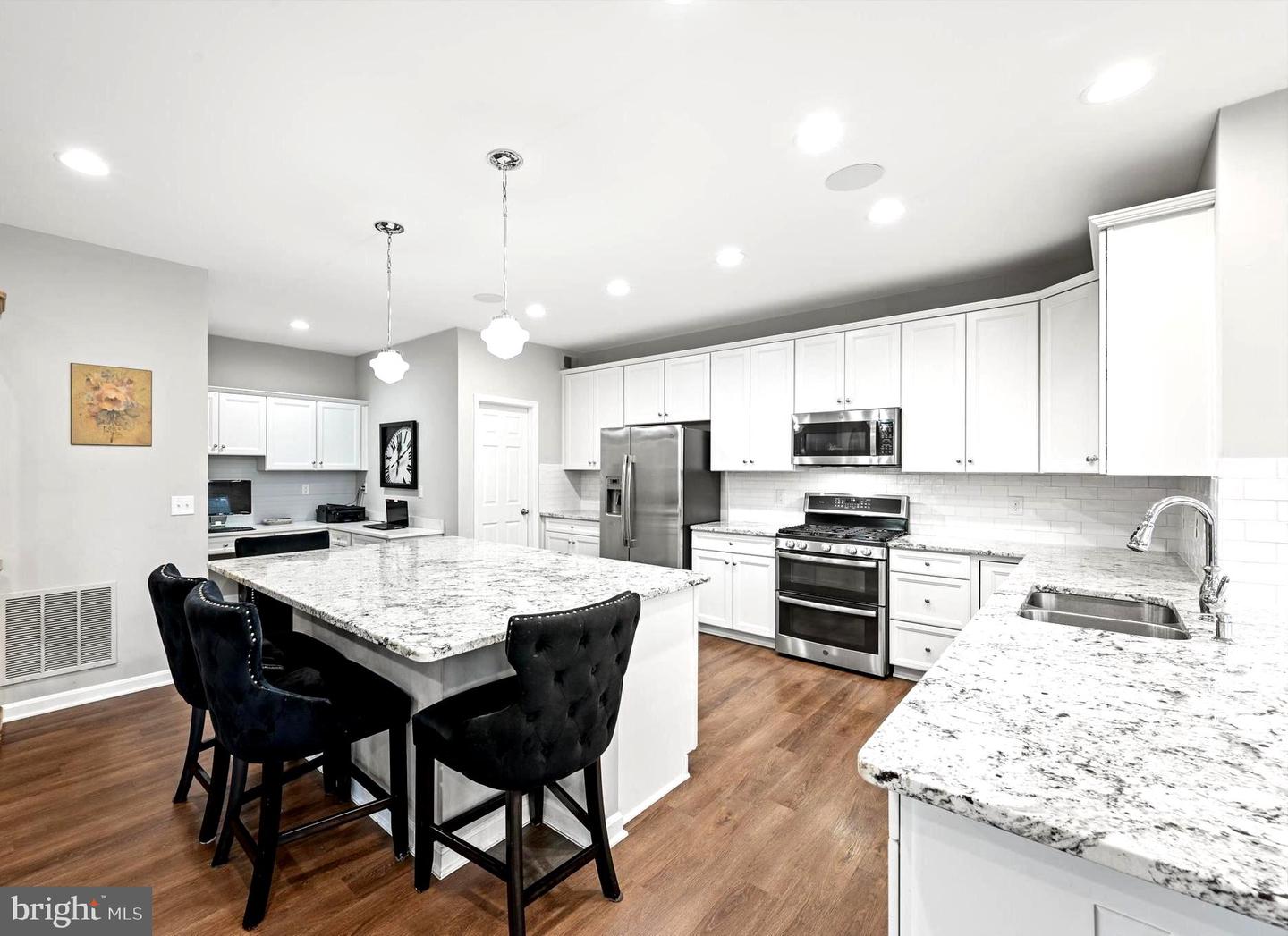 100 SILVER COMET CT, FREDERICKSBURG, Virginia 22405, 5 Bedrooms Bedrooms, ,3 BathroomsBathrooms,Residential,For sale,100 SILVER COMET CT,VAST2043078 MLS # VAST2043078