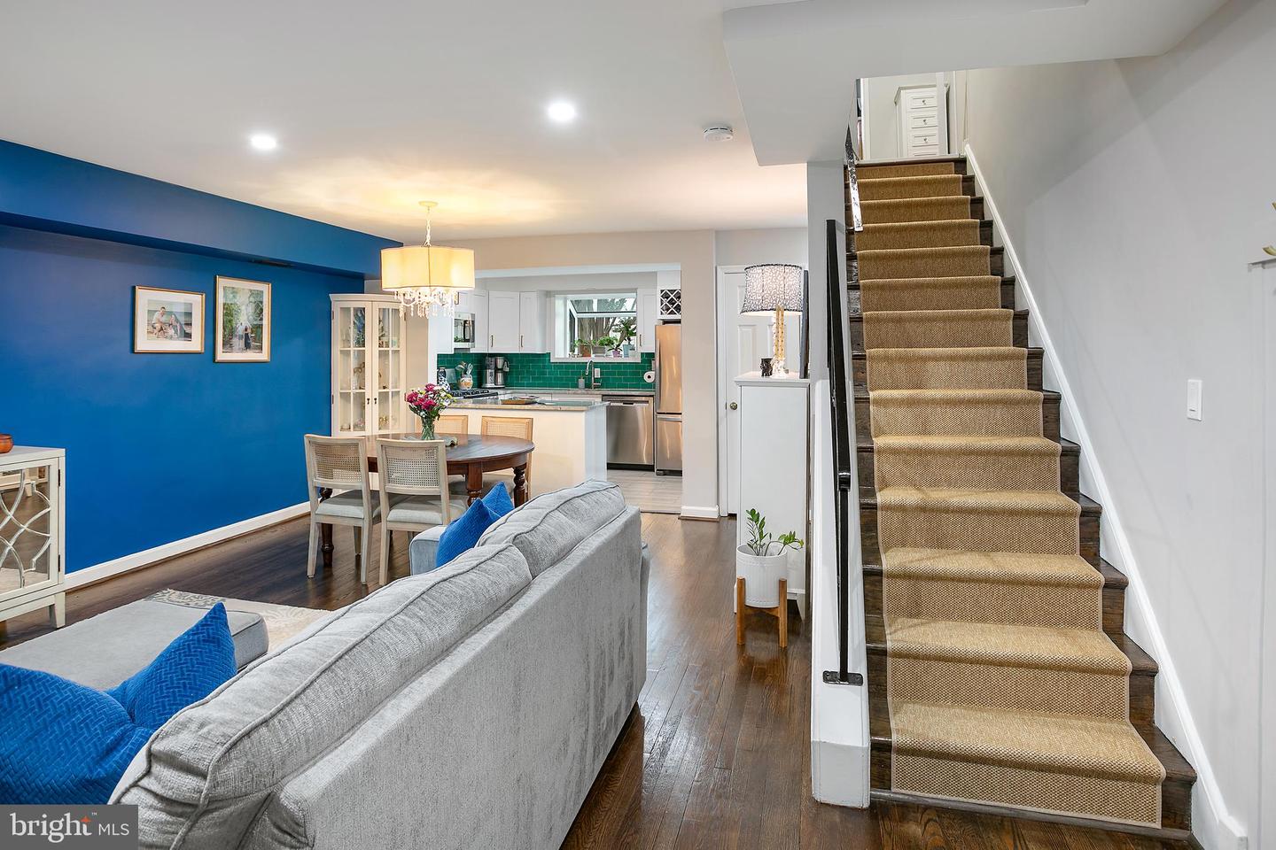 3818 KING ST, ALEXANDRIA, Virginia 22302, 3 Bedrooms Bedrooms, ,2 BathroomsBathrooms,Residential,For sale,3818 KING ST,VAAX2050294 MLS # VAAX2050294