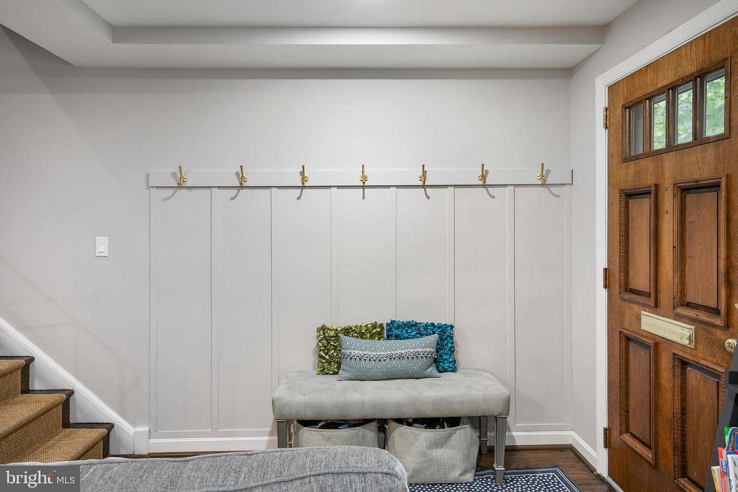3818 KING ST, ALEXANDRIA, Virginia 22302, 3 Bedrooms Bedrooms, ,2 BathroomsBathrooms,Residential,For sale,3818 KING ST,VAAX2050294 MLS # VAAX2050294