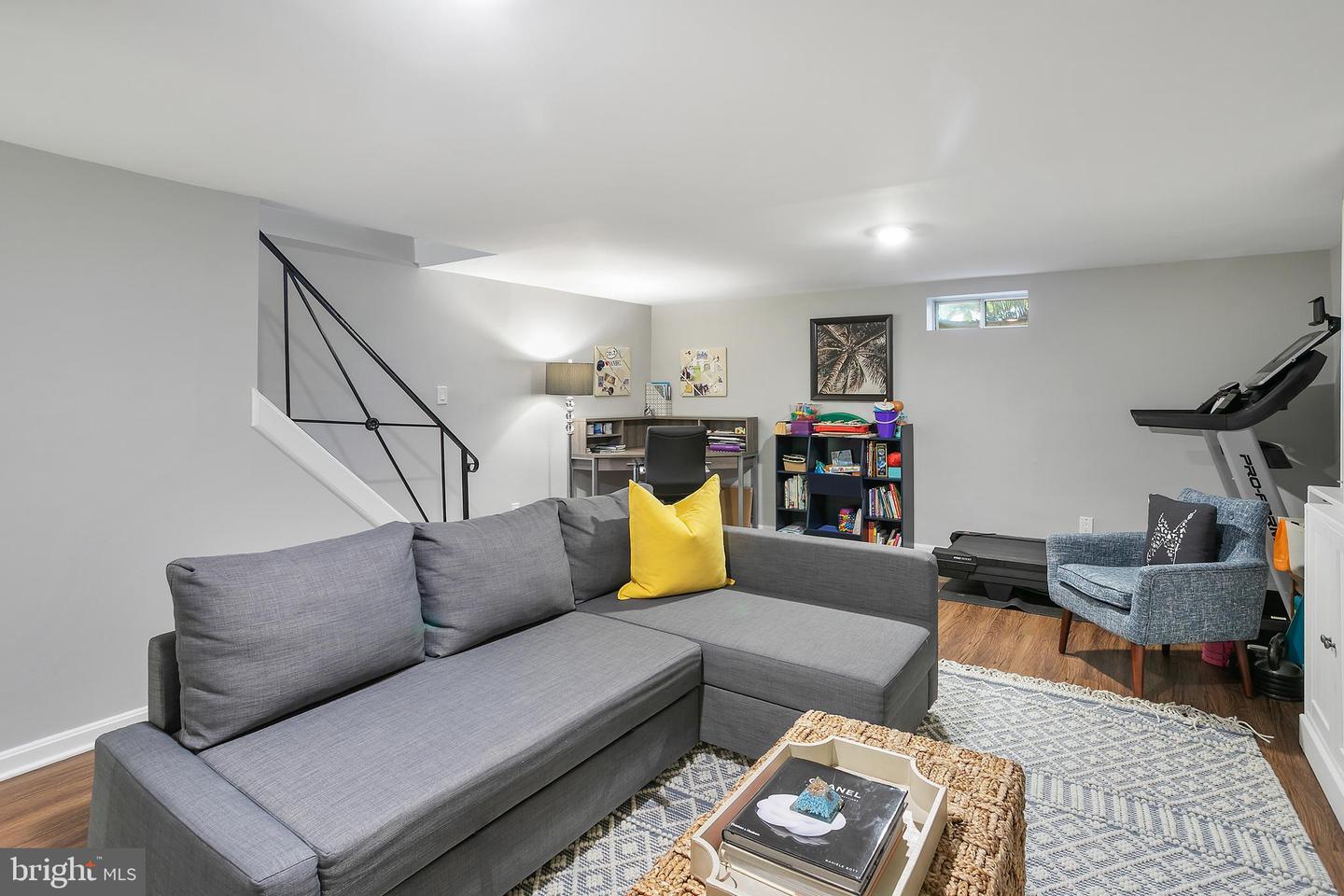3818 KING ST, ALEXANDRIA, Virginia 22302, 3 Bedrooms Bedrooms, ,2 BathroomsBathrooms,Residential,For sale,3818 KING ST,VAAX2050294 MLS # VAAX2050294