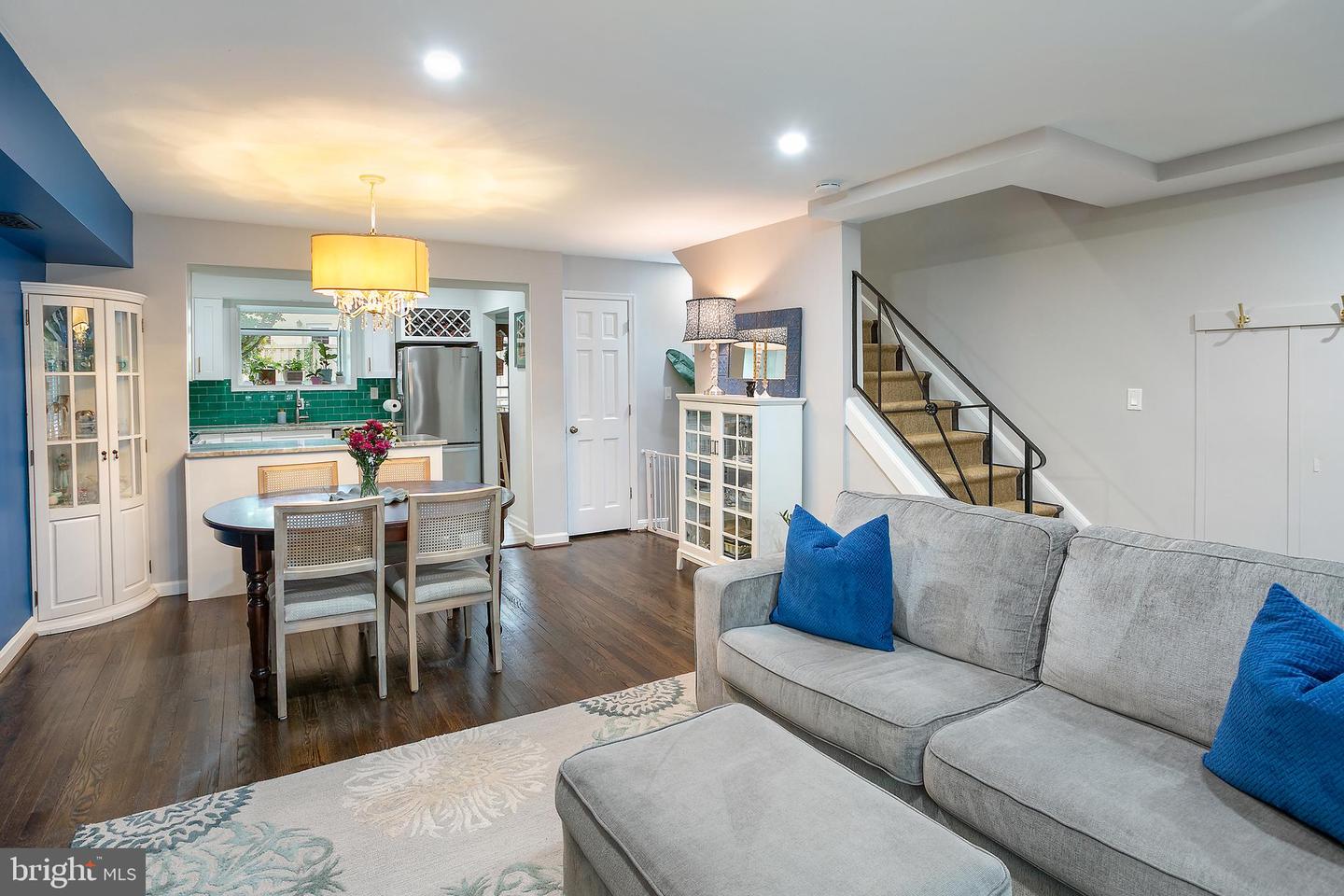 3818 KING ST, ALEXANDRIA, Virginia 22302, 3 Bedrooms Bedrooms, ,2 BathroomsBathrooms,Residential,For sale,3818 KING ST,VAAX2050294 MLS # VAAX2050294