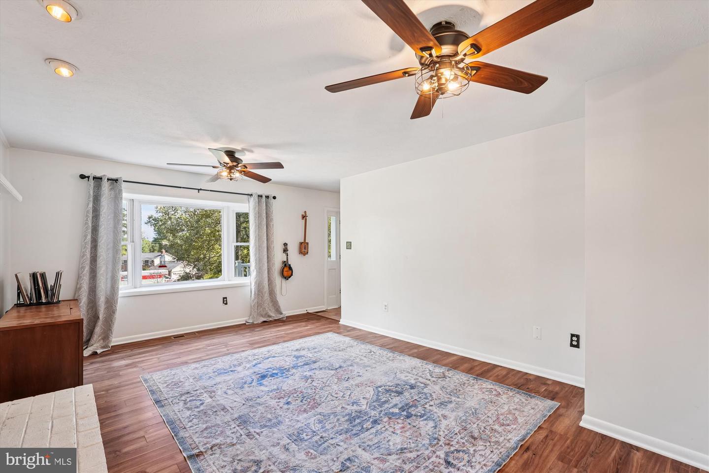 4170 PADGETT DR, HAYMARKET, Virginia 20169, 4 Bedrooms Bedrooms, ,2 BathroomsBathrooms,Residential,For sale,4170 PADGETT DR,VAPW2104940 MLS # VAPW2104940