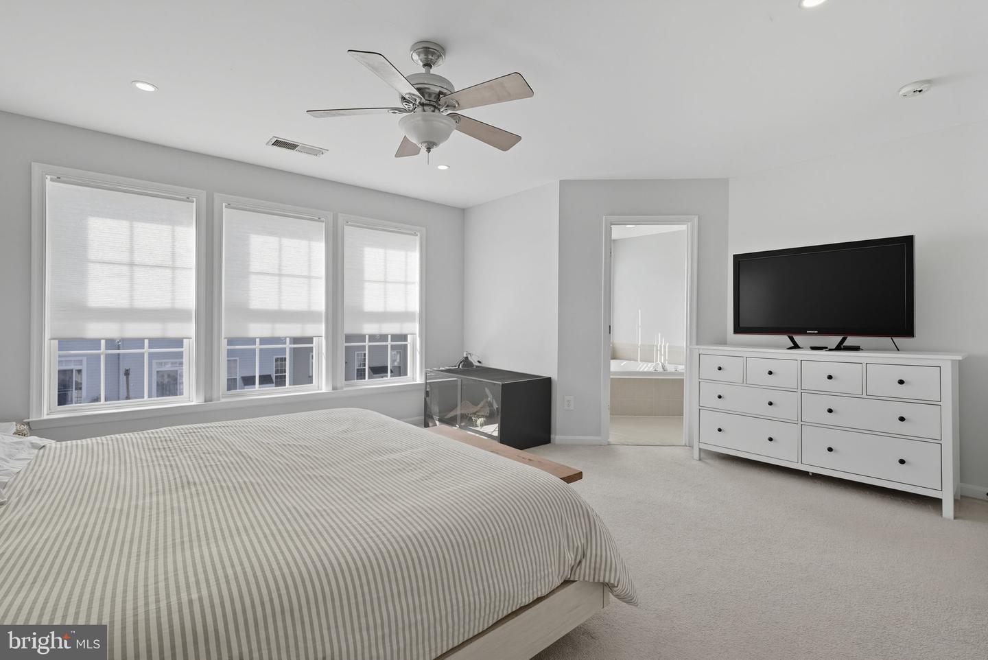2119 CALLAO CT, WOODBRIDGE, Virginia 22191, 3 Bedrooms Bedrooms, ,3 BathroomsBathrooms,Residential,For sale,2119 CALLAO CT,VAPW2104970 MLS # VAPW2104970