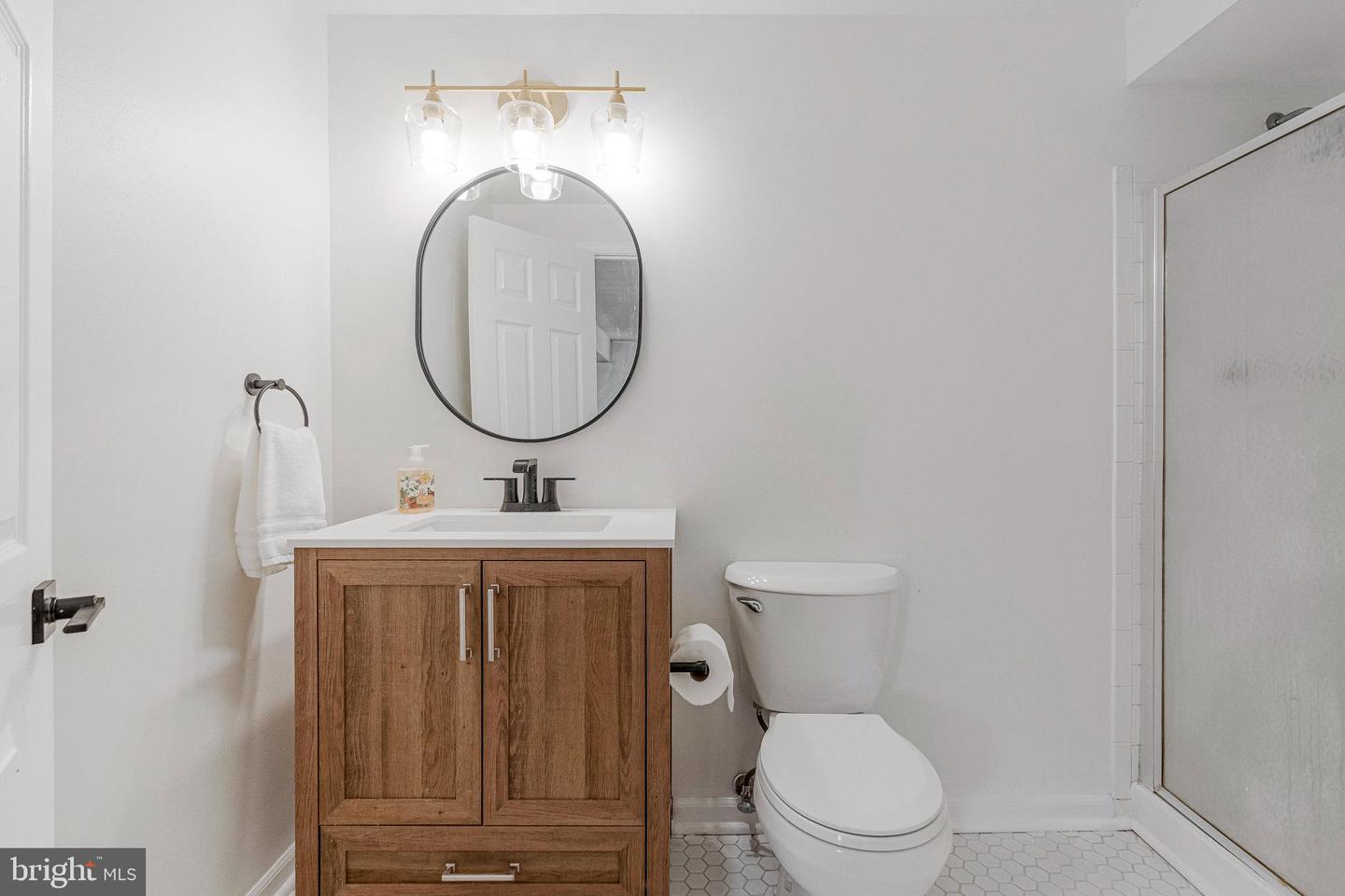 724 N AMELIA ST, STERLING, Virginia 20164, 3 Bedrooms Bedrooms, 6 Rooms Rooms,3 BathroomsBathrooms,Residential,For sale,724 N AMELIA ST,VALO2107828 MLS # VALO2107828