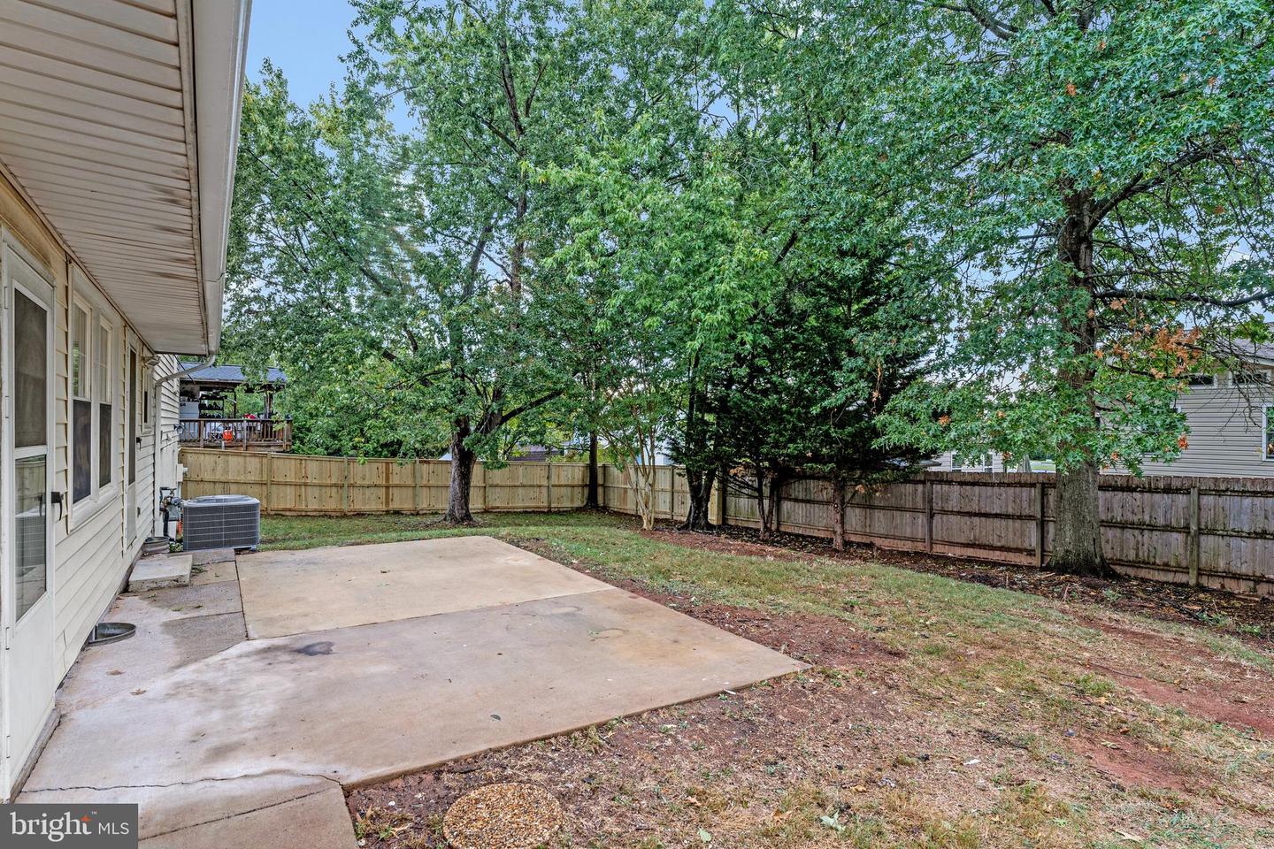 724 N AMELIA ST, STERLING, Virginia 20164, 3 Bedrooms Bedrooms, 6 Rooms Rooms,3 BathroomsBathrooms,Residential,For sale,724 N AMELIA ST,VALO2107828 MLS # VALO2107828
