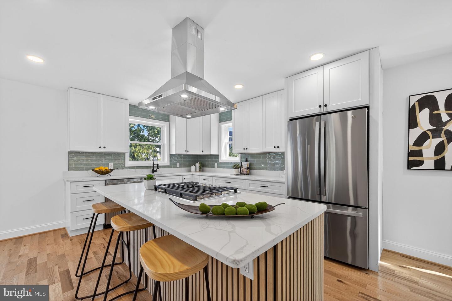 1006 DOUGLAS ST NE, WASHINGTON, District Of Columbia 20018, 5 Bedrooms Bedrooms, ,4 BathroomsBathrooms,Residential,For sale,1006 DOUGLAS ST NE,DCDC2224804 MLS # DCDC2224804