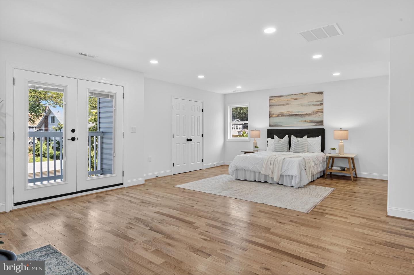1006 DOUGLAS ST NE, WASHINGTON, District Of Columbia 20018, 5 Bedrooms Bedrooms, ,4 BathroomsBathrooms,Residential,For sale,1006 DOUGLAS ST NE,DCDC2224804 MLS # DCDC2224804