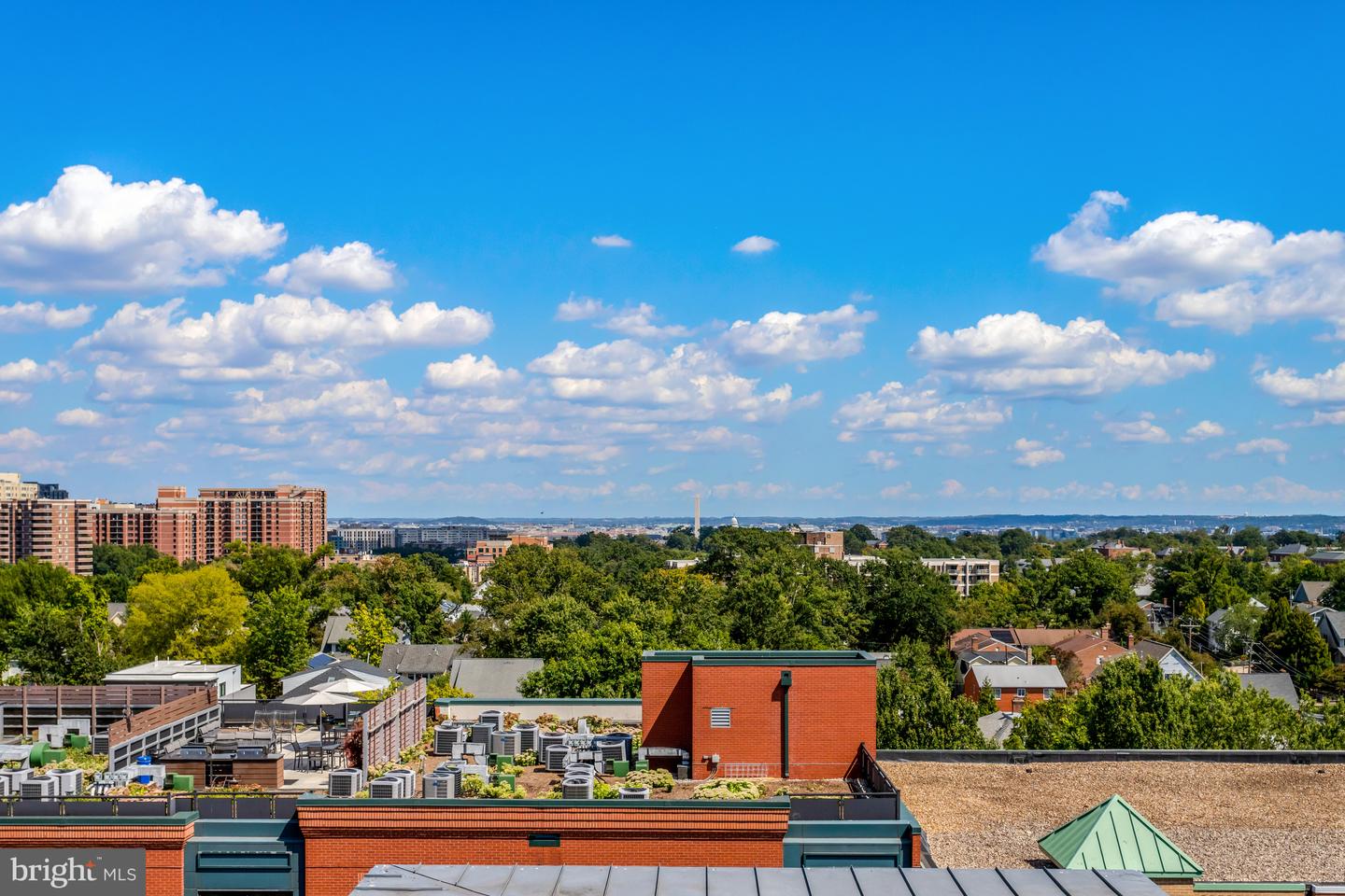 1021 N GARFIELD ST #914, ARLINGTON, Virginia 22201, 2 Bedrooms Bedrooms, ,1 BathroomBathrooms,Residential,For sale,1021 N GARFIELD ST #914,VAAR2064306 MLS # VAAR2064306